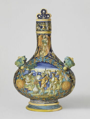 Gourde plate couverte à deux passants : le Jugement de Pâris / Mucius Scaevola se brûlant la main, image 10/11
