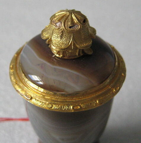 Vase couvert, image 2/5