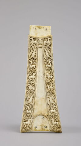 Croix de San Millán de la Cogolla (montant inférieur, pied), image 4/7