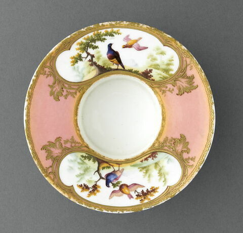 Gobelet à la Reine (ou trembleuse) et soucoupe, image 20/26