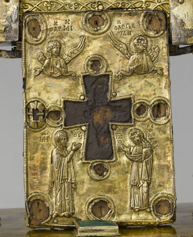 Reliquaire de la Vraie Croix porté par deux anges, image 18/28