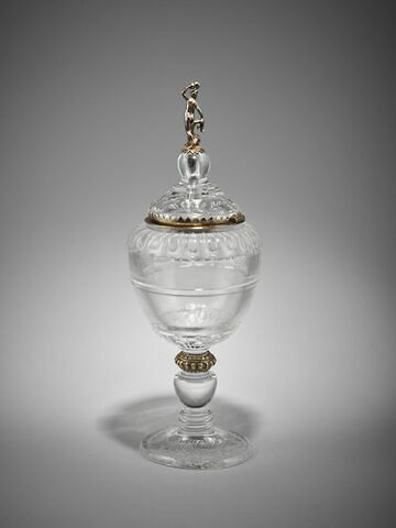 Coupe ronde couverte, image 2/3