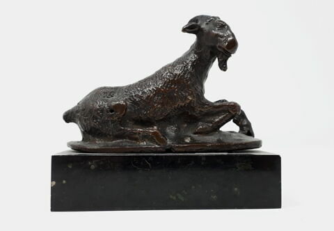 Statuette : Chèvre