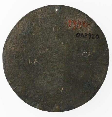 Médaillon : femme de profil, image 2/2