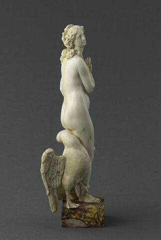 Statuette : Léda et le cygne, image 3/6