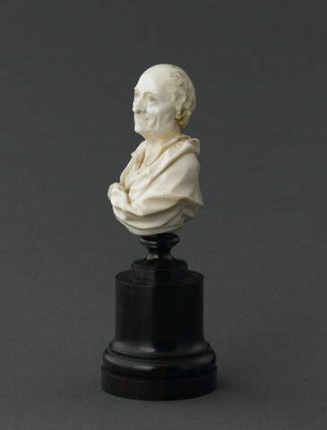 Buste de François-Marie Arouet, dit Voltaire, image 4/8