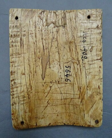 Plaque : Crucifixion, image 2/7