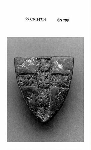 Vervelle ou écu triangulaire, image 2/2