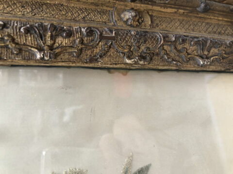 Tableau brodé : un vase de fleurs, image 6/9