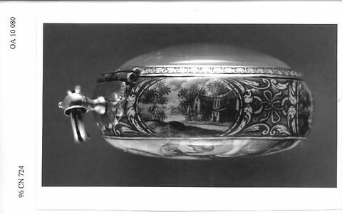Montre ronde, image 7/12
