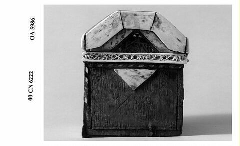 Coffret à décor de marqueterie, image 5/9