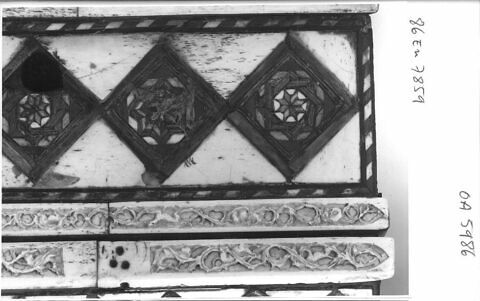 Coffret à décor de marqueterie, image 8/9