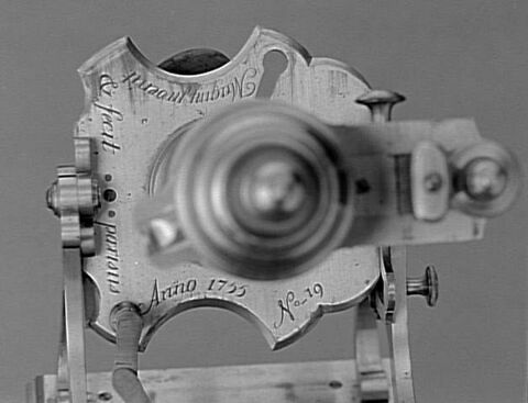 Microscope composé, image 6/7