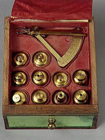 Microscope composé, image 4/7