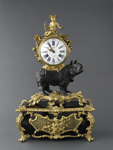 Pendule au rhinocéros