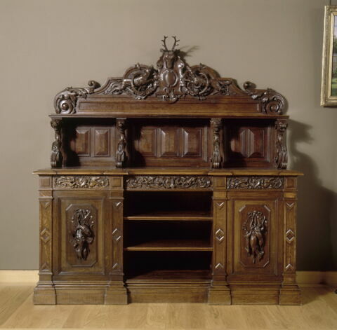 Buffet à étagère en chêne ciré