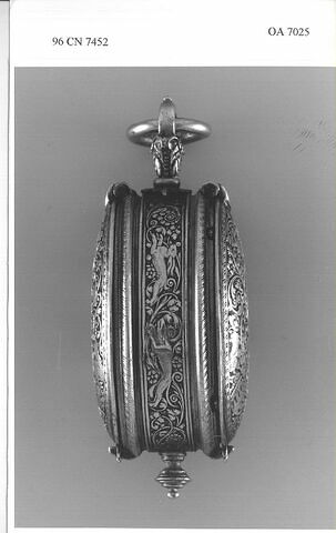 Montre ovale, image 10/12