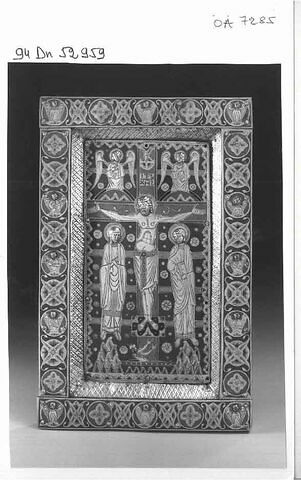 Plat de reliure : la Crucifixion, image 2/4