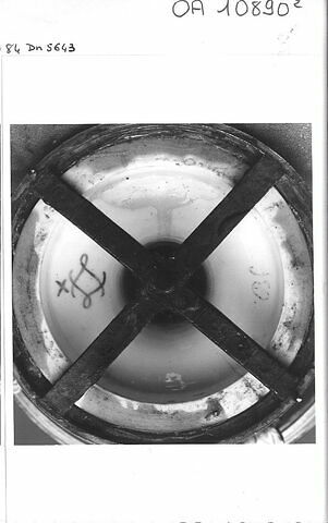 Paire de vases Bachelier à anses et à couronnes (OA 10890 A et OA 10890 B), image 3/5