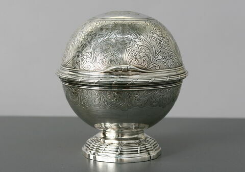 Boule à savon (formant une paire avec OA 9642), image 10/11