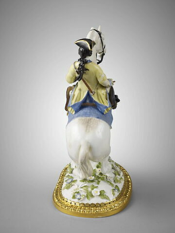 Statuette : cavalier en veste jaune, image 2/5