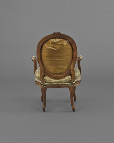 Fauteuil à médaillon d'une série de 4, image 4/7