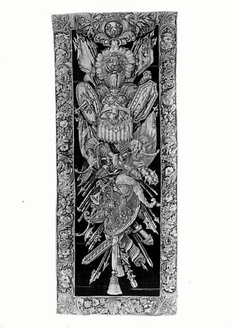 Panneau d'une paire d'entre-fenêtres à trophée d'armes, image 3/4