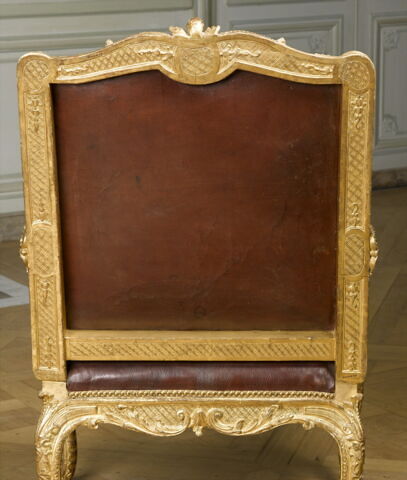 Fauteuil à la reine, d'un ensemble (avec le OA 11200, OA 11201, OA 12179 1, OA 12179 3, OA 12179 4 et OA 12180), image 13/13