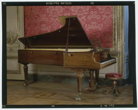 Piano à queue d'Erard