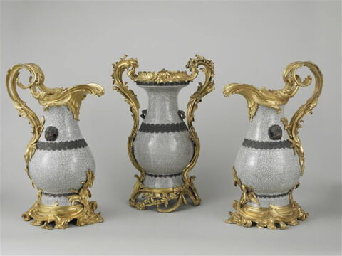 Vase (pendant des aiguières OA 5496), image 2/4