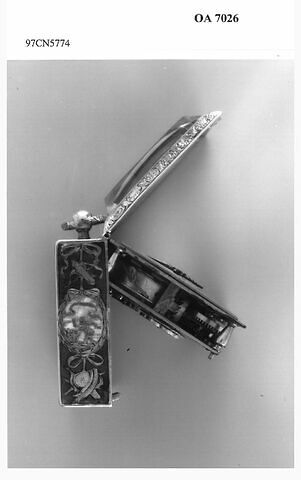 Montre carrée à devises, image 7/10