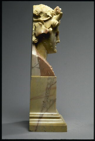 Pilier hermaïque : faune, image 9/10