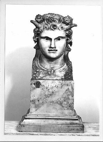 Pilier hermaïque : faune, image 10/10