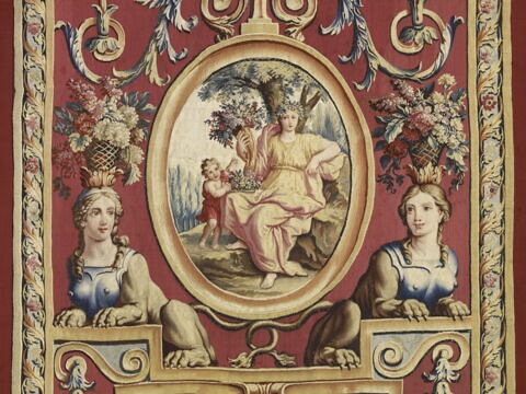 Le Printemps et l'Eté, d'une garniture complétant une tenture des Mois Grotesques de la tenture des Mois Arabesques, destinée à décorer une niche dans le cabinet du Roi à Trianon, image 3/4