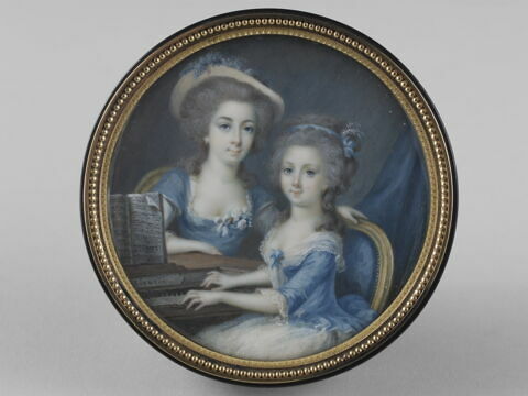 Bonbonnière circulaire, image 2/3