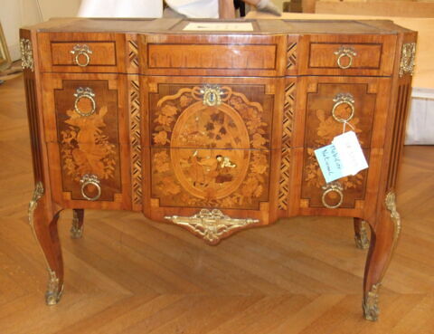 Commode