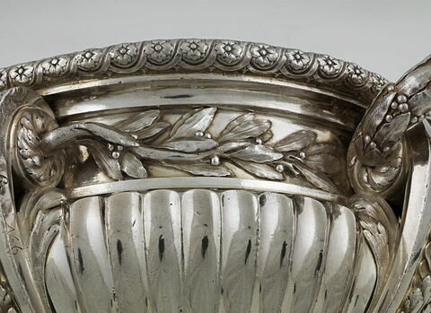 Pot à oille couvert et son plateau, image 21/28