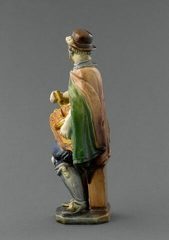 Statuette : Joueur de vielle, image 3/5