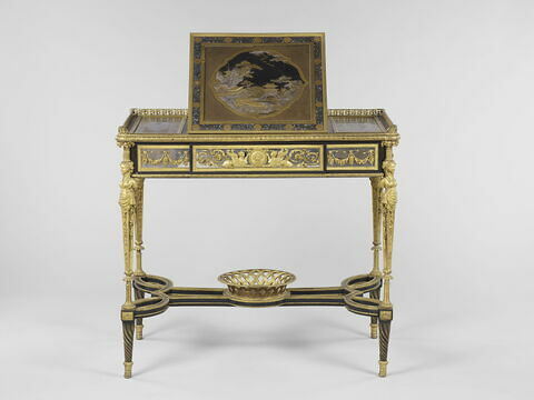 Petite table à écrire à pupitre du Cabinet intérieur de Saint Cloud, image 3/16