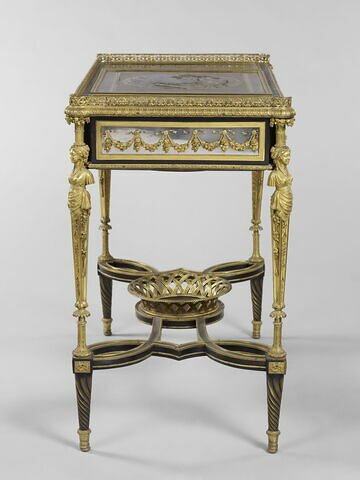 Petite table à écrire à pupitre du Cabinet intérieur de Saint Cloud, image 6/16