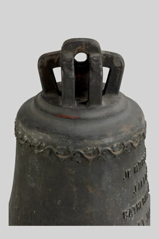 Cloche, image 2/5