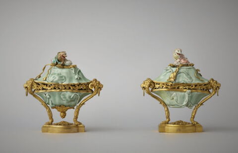 Cassolette à couvercle, d'une paire (avec OA 3894), image 2/10
