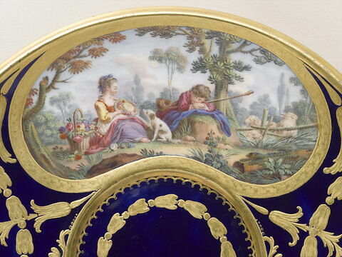 Couvercle de l'écuelle ronde, image 5/11