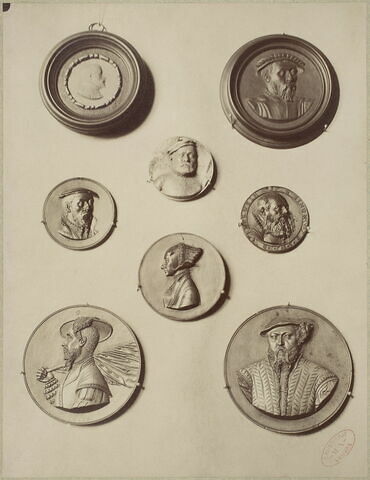 Médaillon : buste d'homme, image 3/3