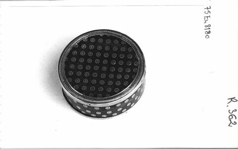 Bonbonnière, image 2/2