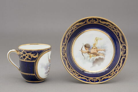 Tasse et soucoupe