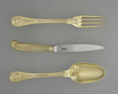 Couvert et couteau à dessert aux armes de Victor-Amédée, roi de Sardaigne, et de Maria-Antonia d'Espagne, image 2/11