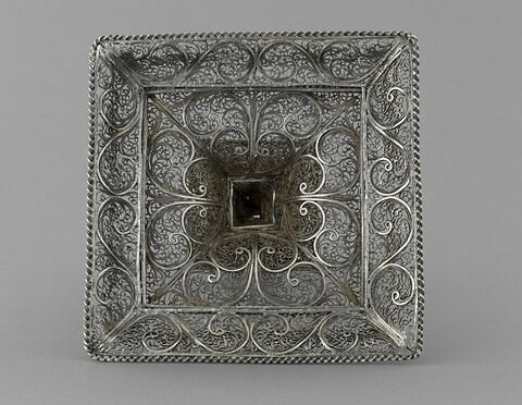 Flambeau filigrané (d'une paire), image 6/10