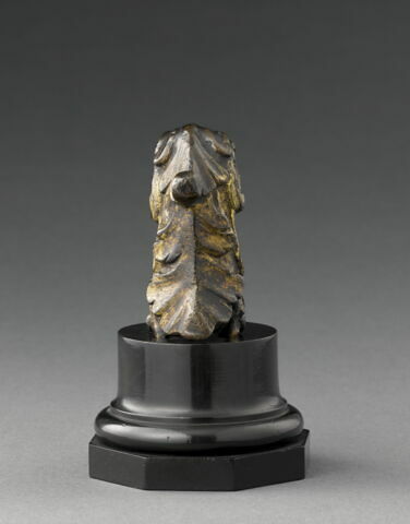 Statuette : tête de rapace, image 4/5