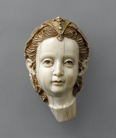 Tête de femme